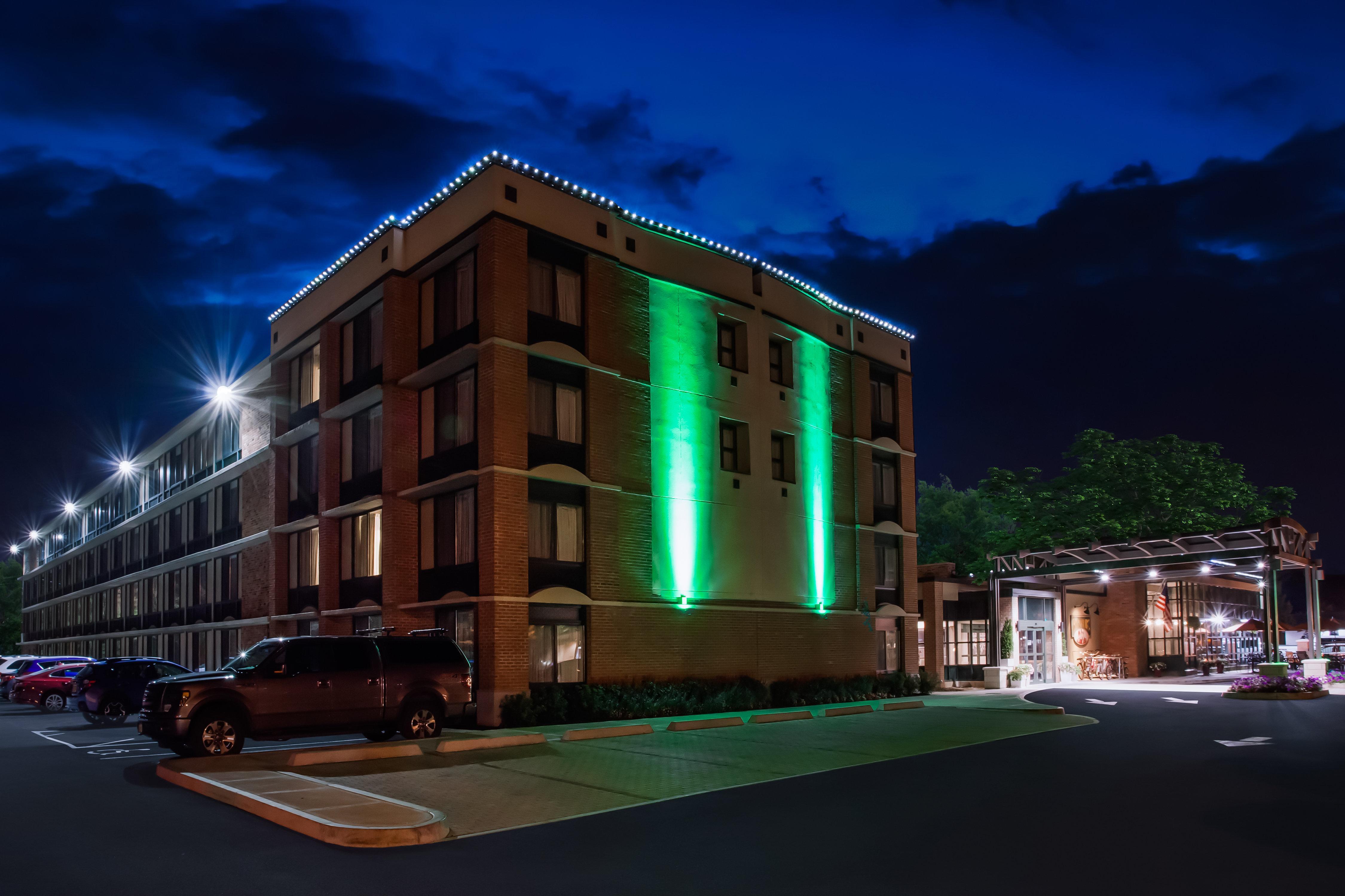 Holiday Inn Saratoga Springs By Ihg Екстериор снимка