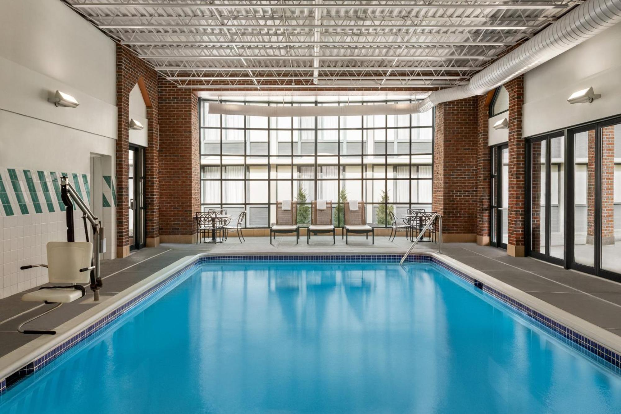 Holiday Inn Saratoga Springs By Ihg Екстериор снимка