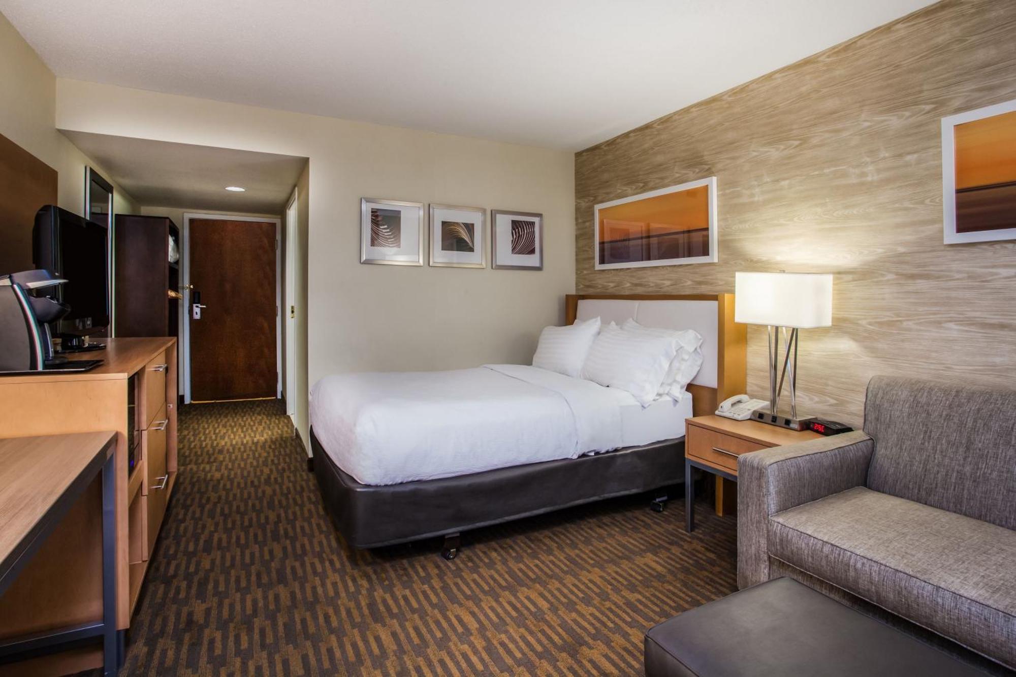 Holiday Inn Saratoga Springs By Ihg Екстериор снимка
